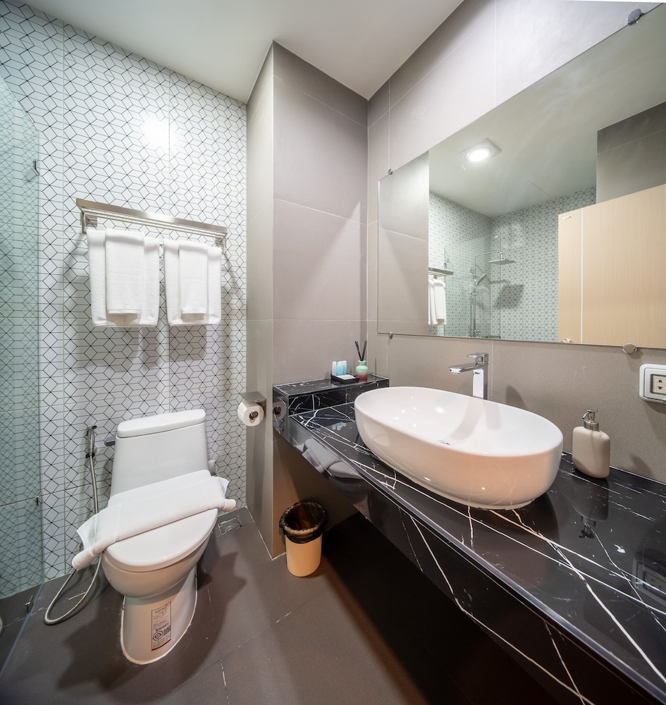 Superior Double Room, 1 King Bed photo 3