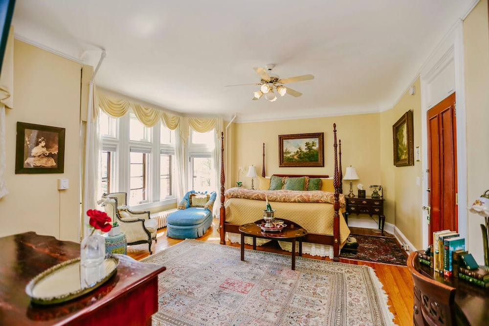 Mansion King, Grand, Panaramic Mountain view photo 2