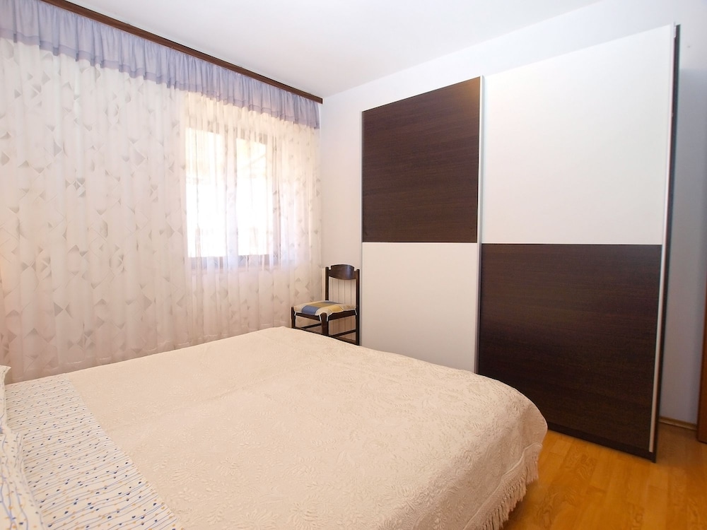 Apartment, 1 Bedroom (1270/12194)