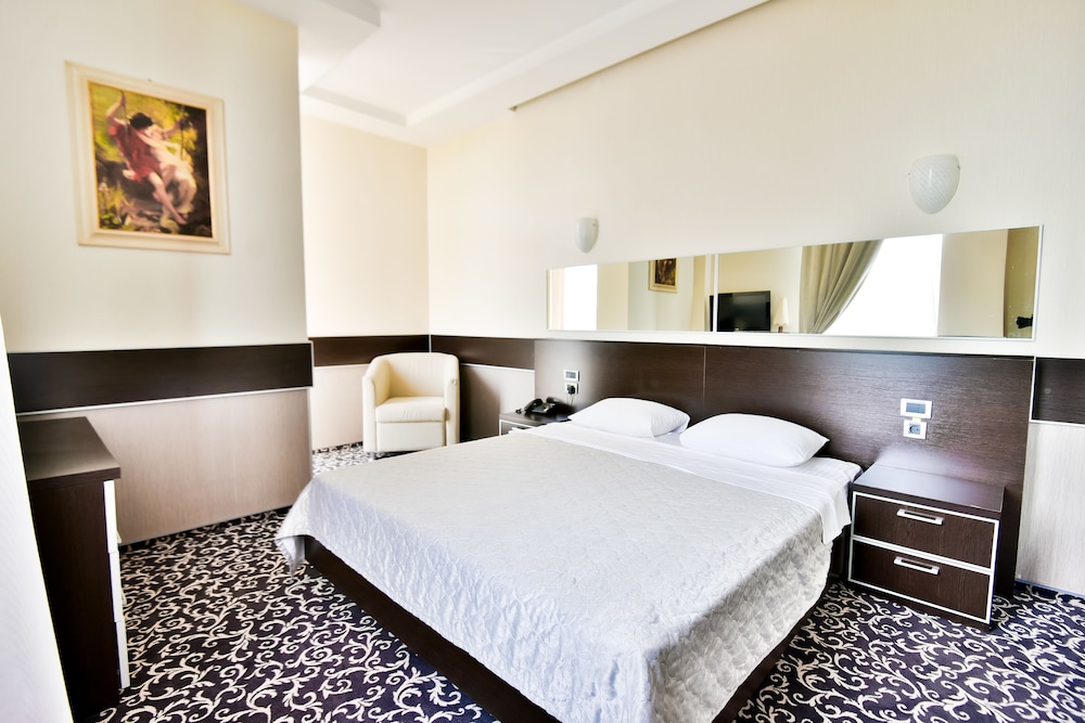 Suite photo 1