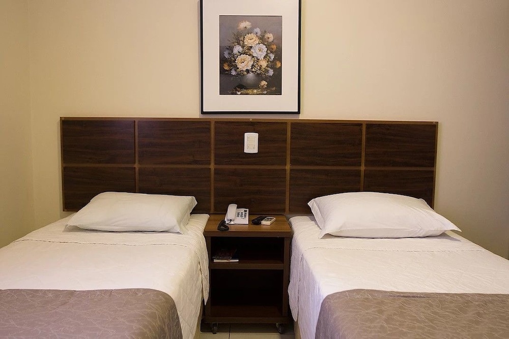 Twin Room, 2 Twin Beds, Non Smoking photo 2