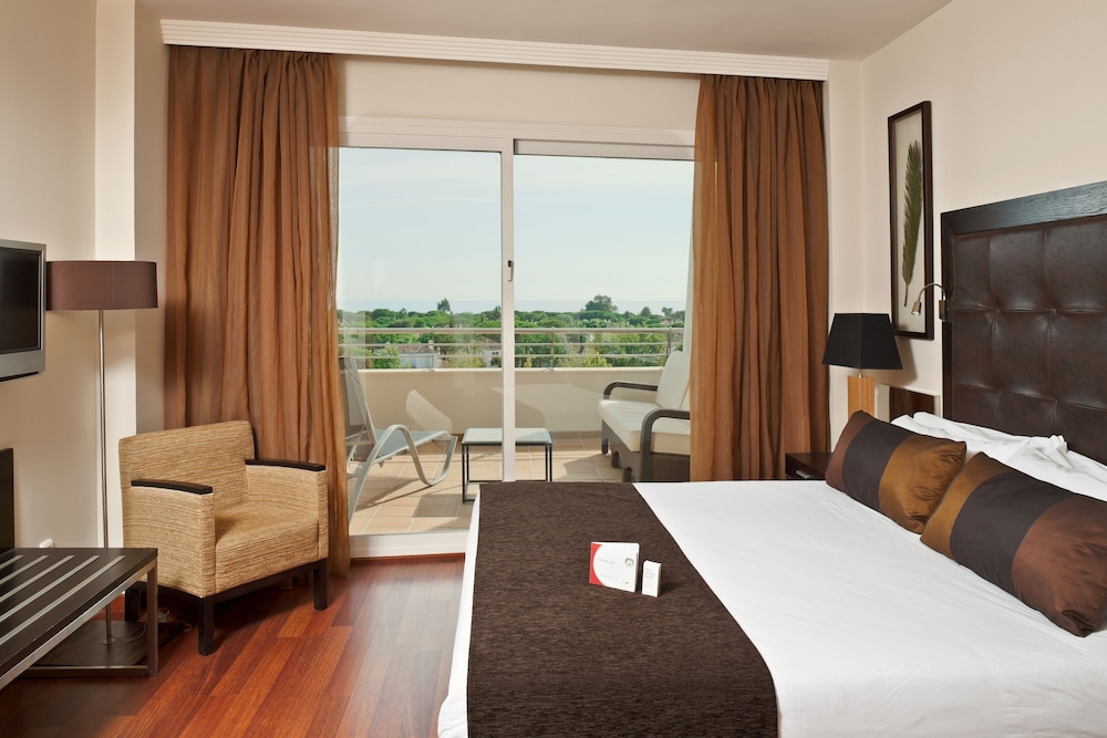 Suite (living room) - Photo 4