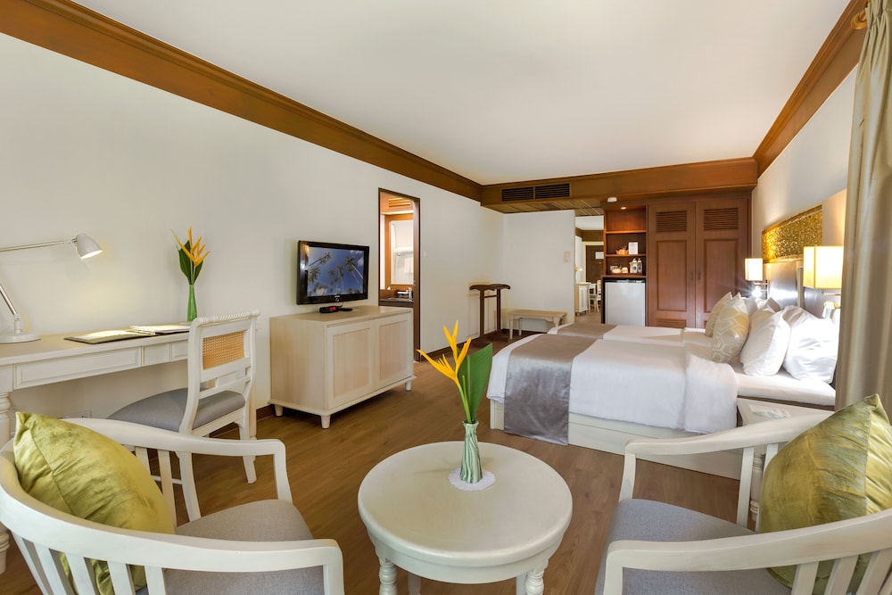 Deluxe Room, 2 Twin Beds, Non Smoking, Garden View - Photo 5