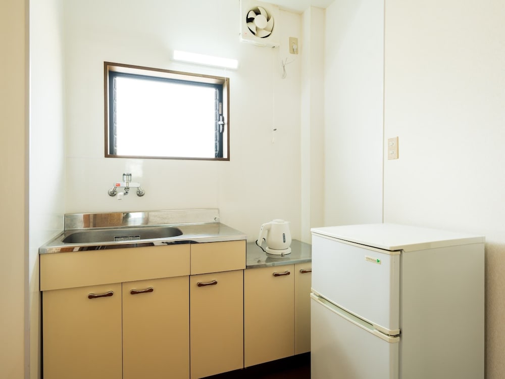 8 Tatami Japanese Style Room, 2nd floor stairs, no elevator, no bath in the room [Kikyou, Lindou]