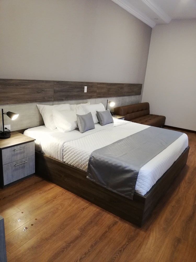 Deluxe Twin Room photo 1