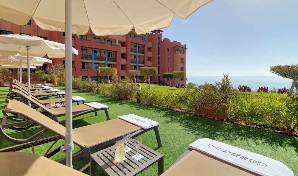Double Room (Privilege 3 adults)