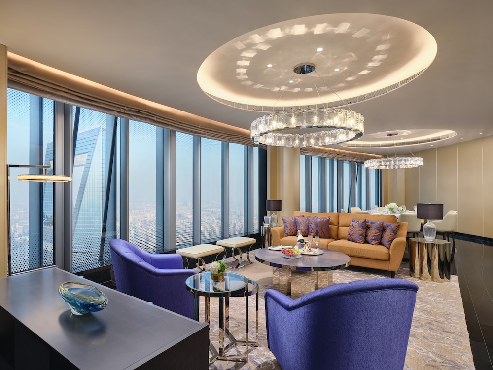 Jin Jiang Suite photo 1