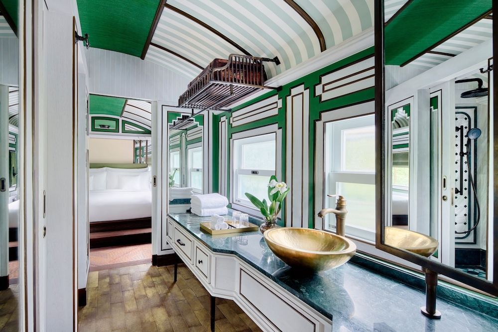 Suite, 1 Bedroom (Heritage Railcar) - Photo 6