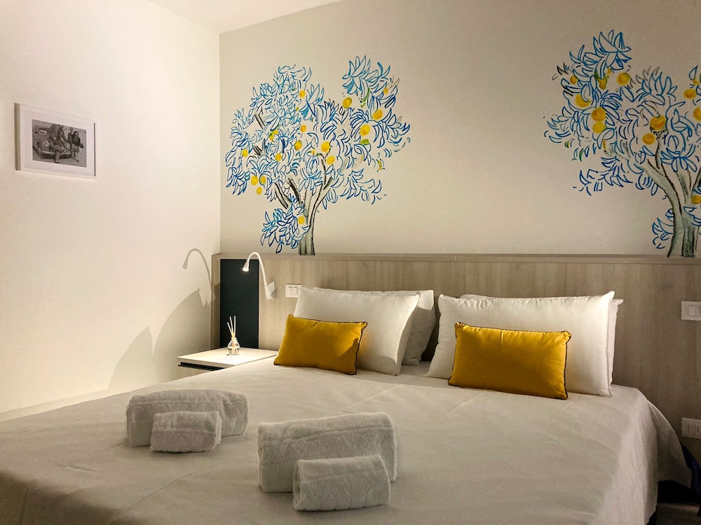 Premium Condo, 2 Bedrooms, 2 Bathrooms, Sea View