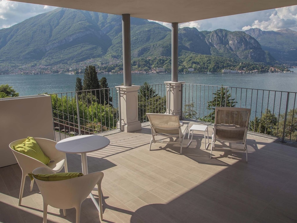 Suite, Lake View, Corner photo 3