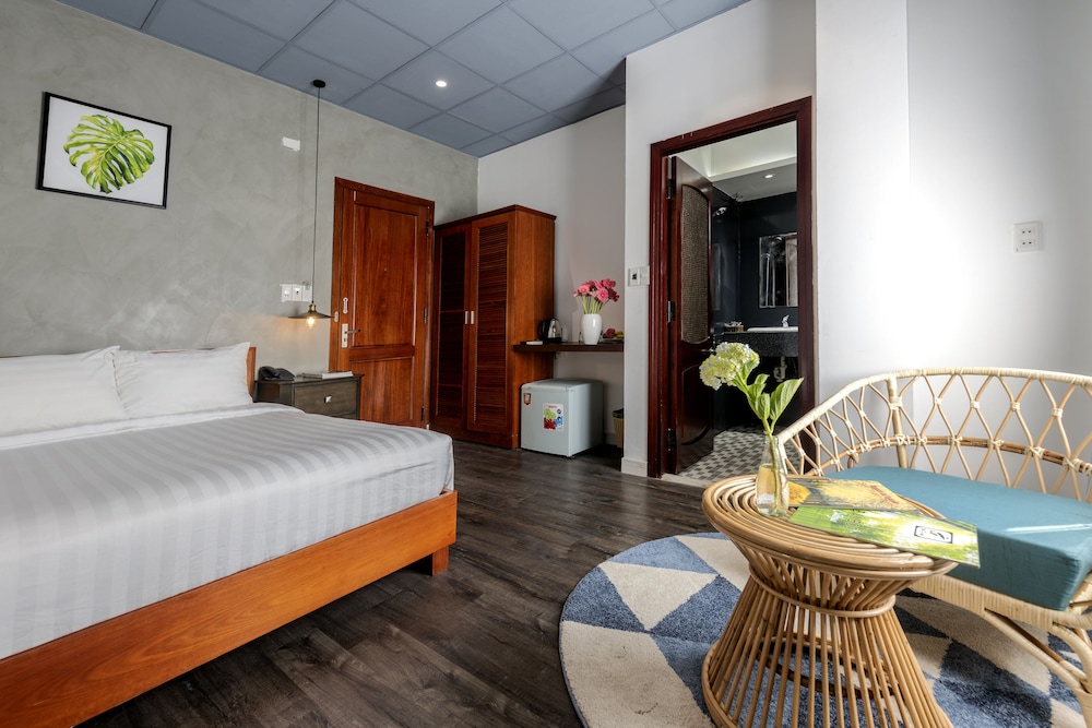 Deluxe Double Room, 1 Double Bed, Non Smoking, City View