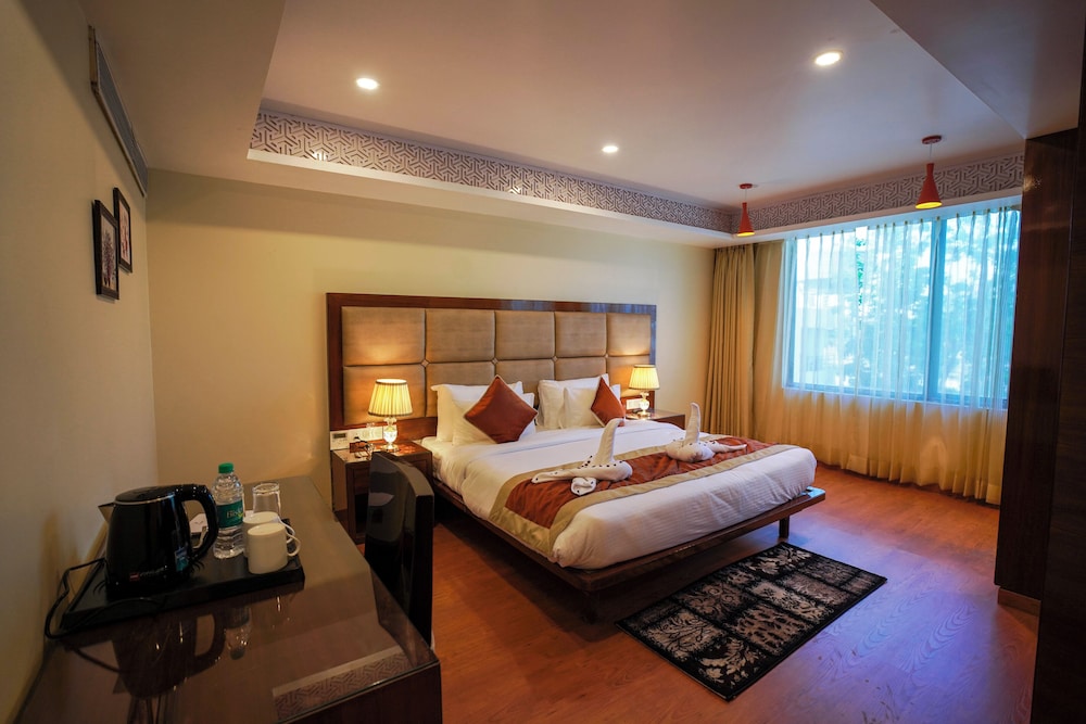 Deluxe Double Room - Photo 7