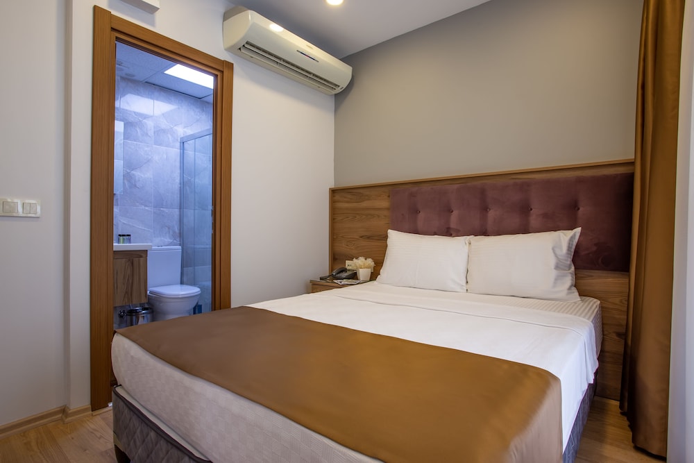 Superior Room, Balcony, Sea View photo 3