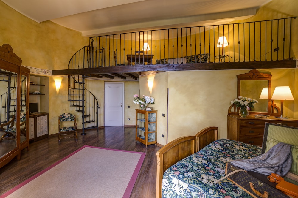 Duplex (Suite) photo 1