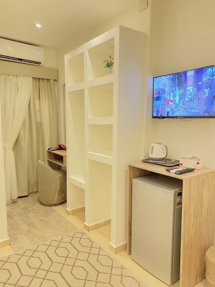 Luxury Double Room, 1 King Bed, Non Smoking, City View