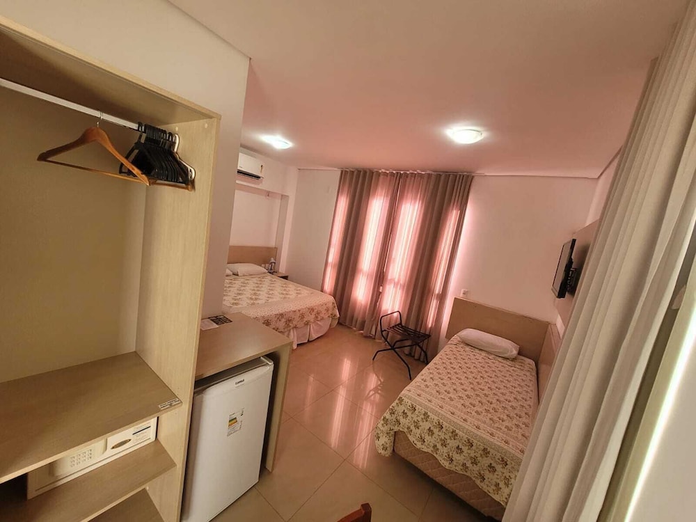 Standard Double or Twin Room photo 2