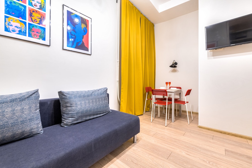 Standard Studio, 1 Double Bed with Sofa bed, Kitchenette (Yellow) photo 2