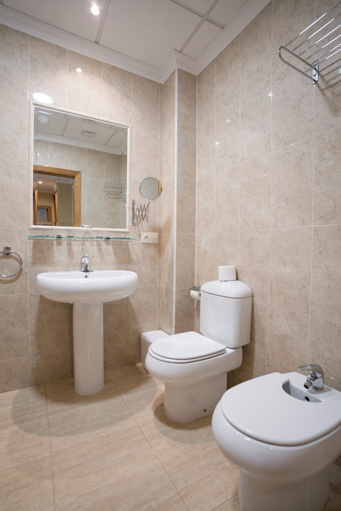 Standard Apartment, 2 Bedrooms (5+1) photo 2