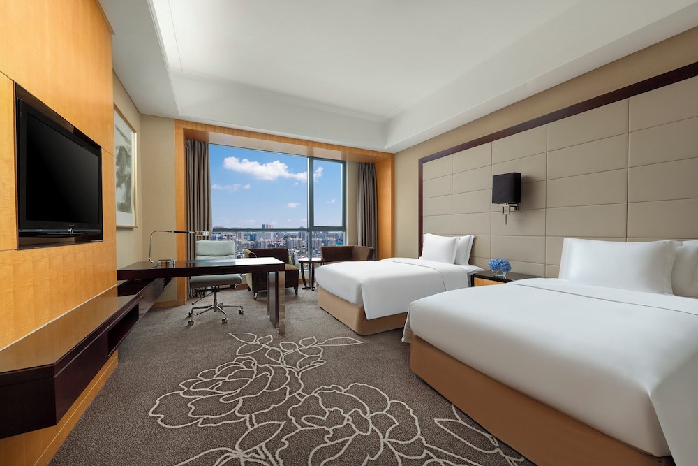 Standard Room, 2 Twin Beds - Photo 2