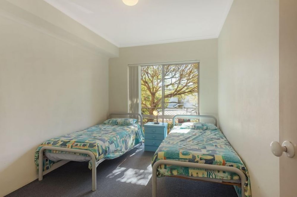 Standard Apartment, 3 Bedrooms photo 2