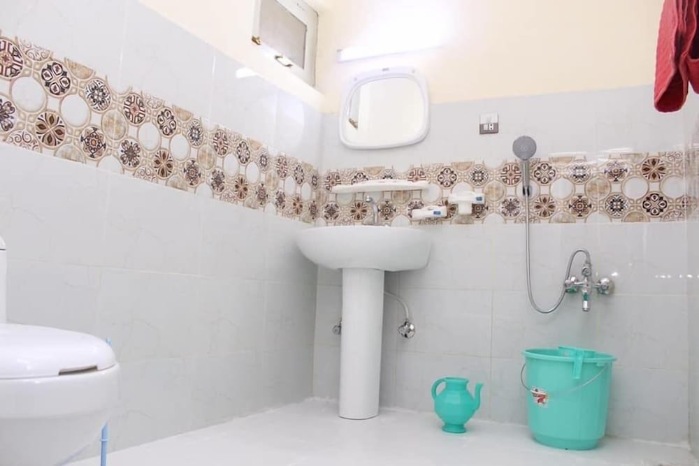 Standard Triple Room - Photo 4