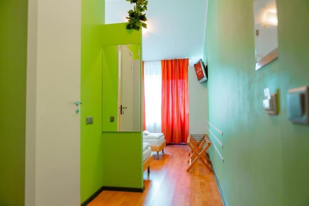 Deluxe twin room - Photo 1