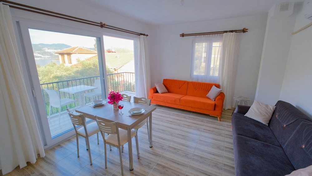 Elite Apartment, Balcony, Sea View