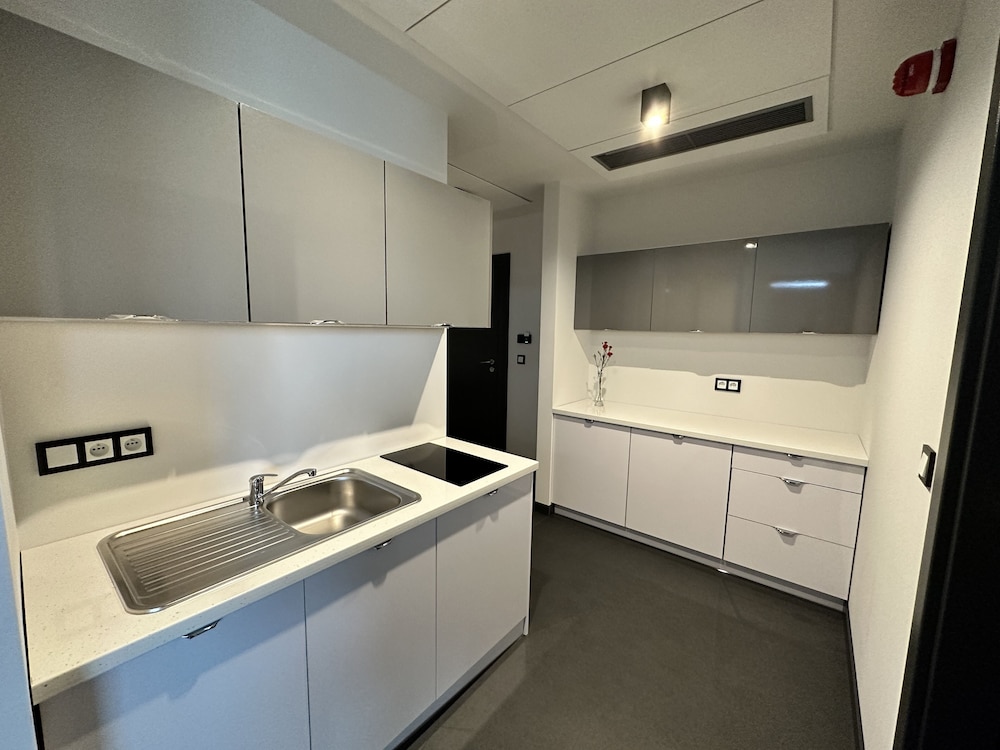 Comfort Room photo 2