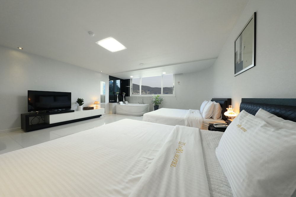 Suite photo 2
