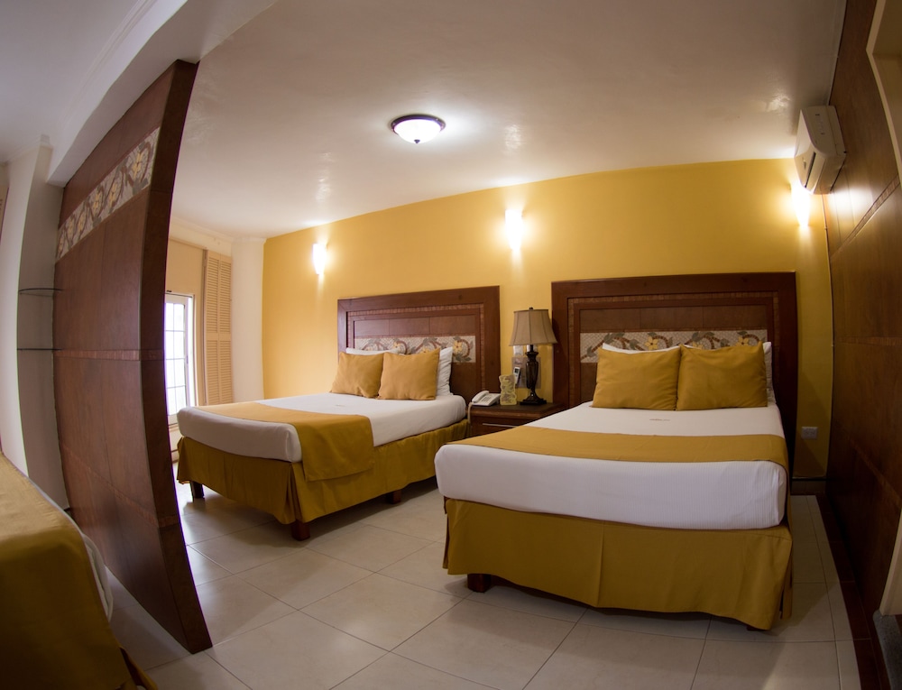 Triple Room photo 2