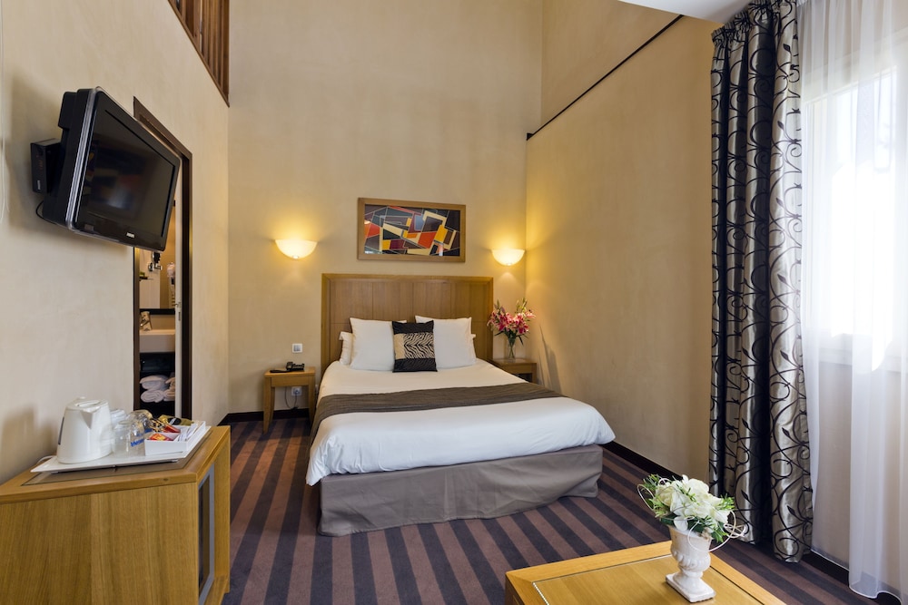Standard Double Room, Courtyard Area photo 1