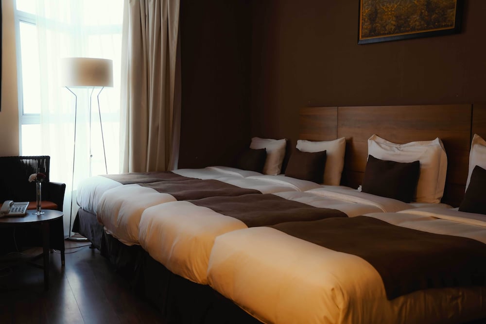 Deluxe Quadruple Room - Photo 5