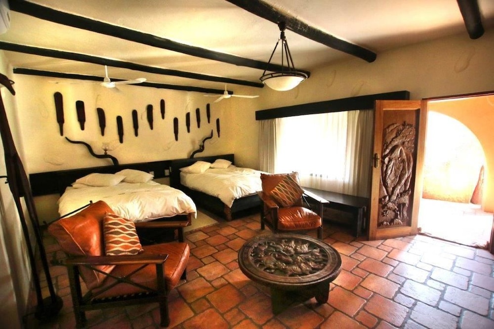Family Room photo 2
