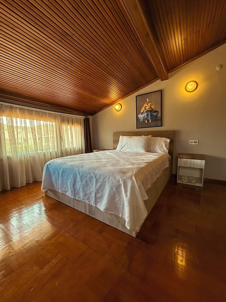 Deluxe Double Room, City View photo 2