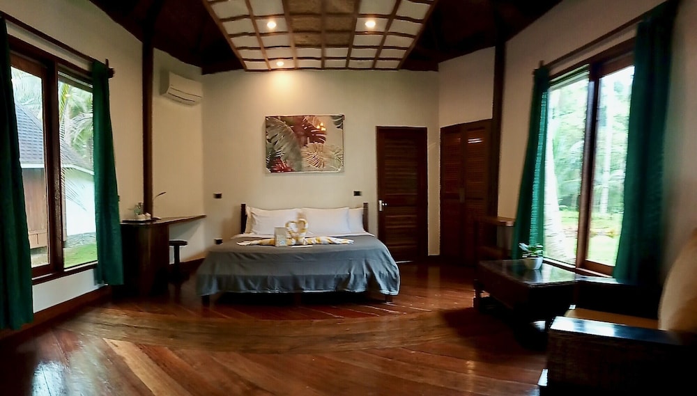 Comfort Villa, Garden View