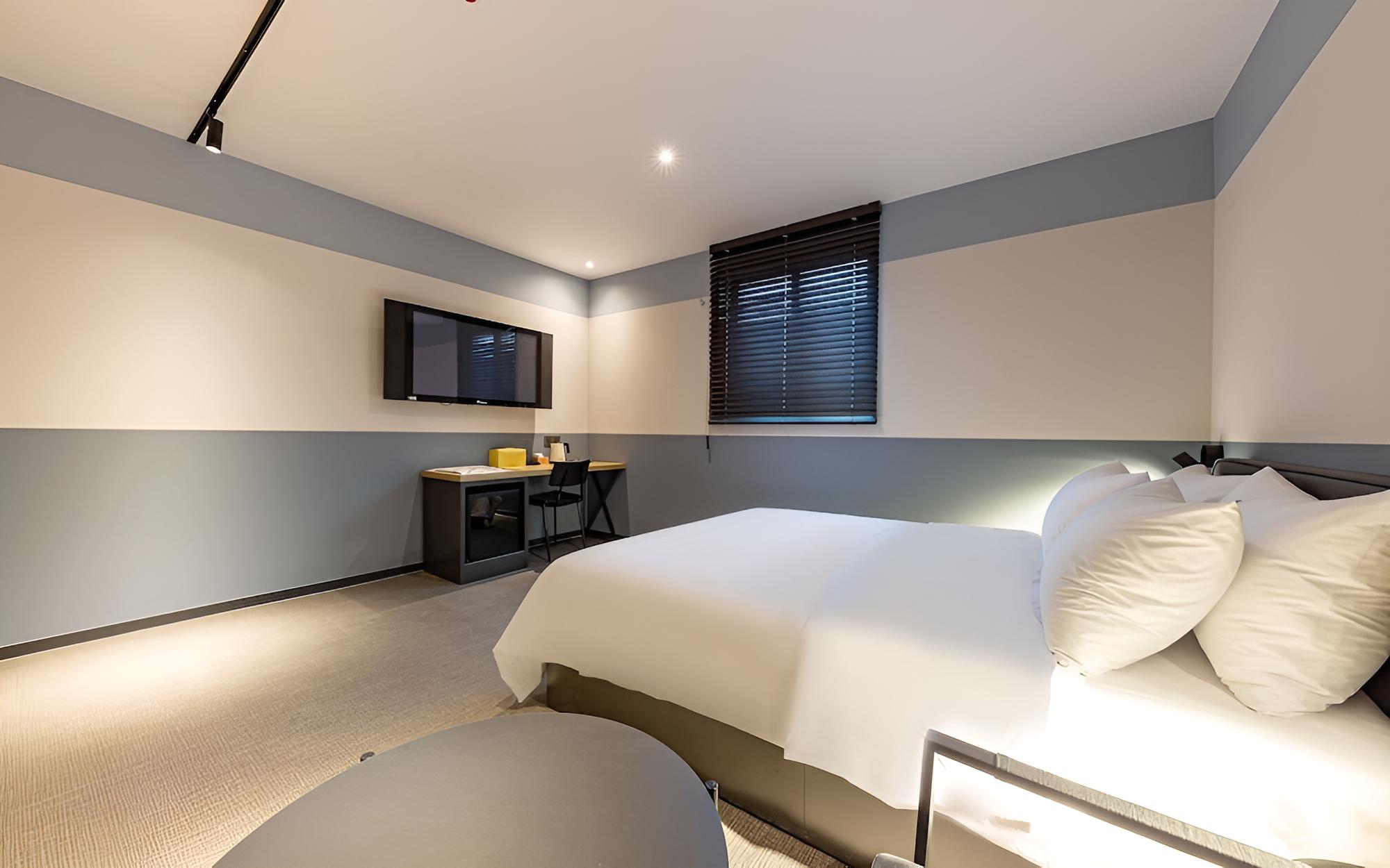 Room (Deluxe (Netflix Disney Watcha TVing A) - Photo 20