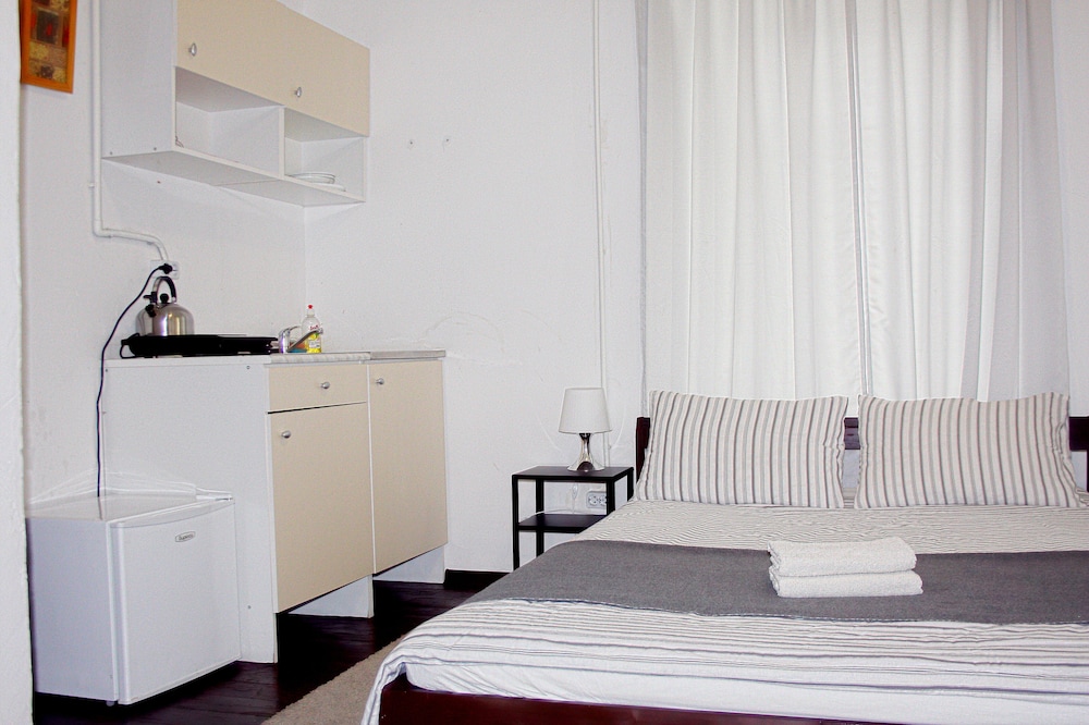 Studio, Private Bathroom