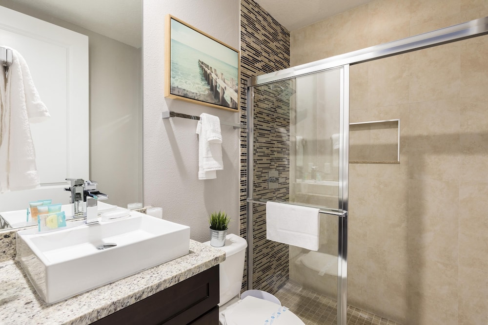 4 BR 4 BA Villa 5min Disney Family Getaway, Billede 12