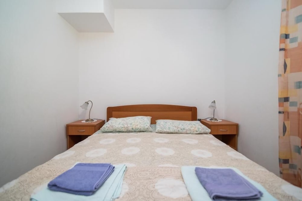 Apartment (One Bedroom Apartment with Terrace) photo 2