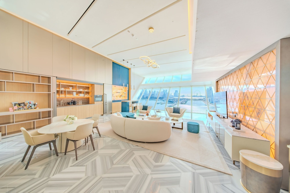 2 BED | Skyline Suite | Sea View thumbnail 6