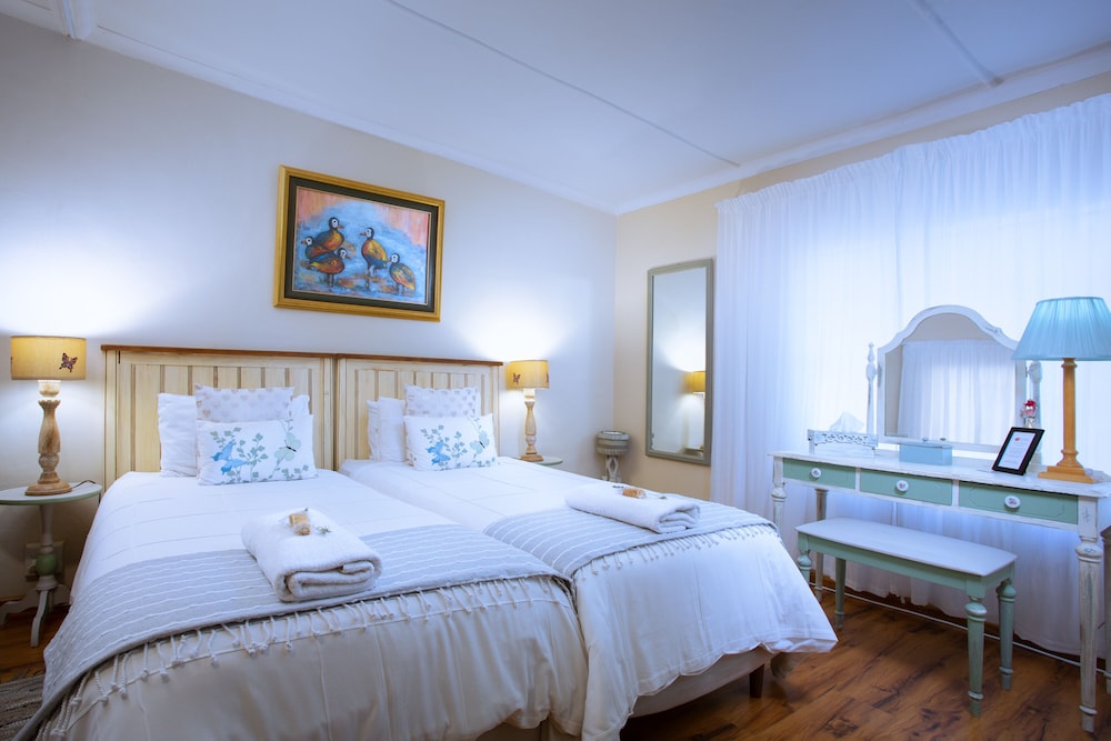 Angelica Garden Suite photo 1