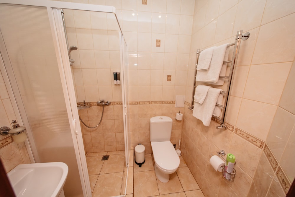 Standard Double or Twin Room photo 2
