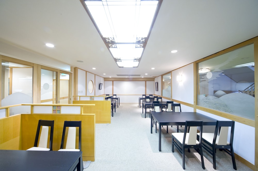 Japanese Style Room, Meal at Restaurant (Check in until 18:00) - Photo 3