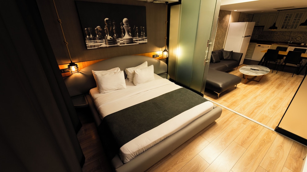 Junior Suite, 2 Queen Beds photo 2