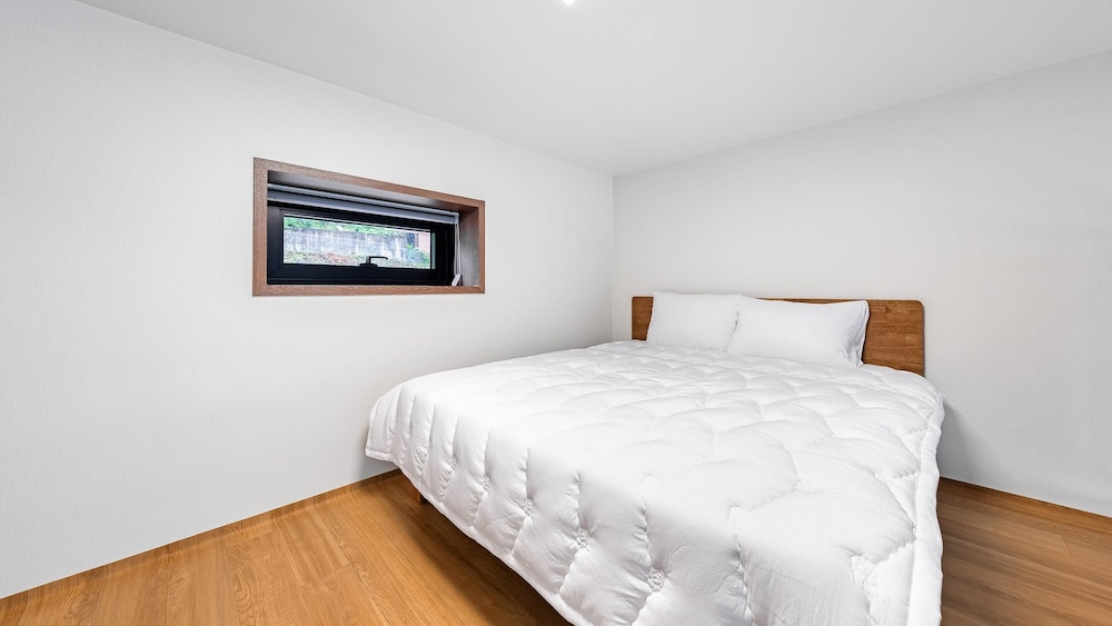 Basic Room, 1 Bedroom (201 Ho) - Photo 5