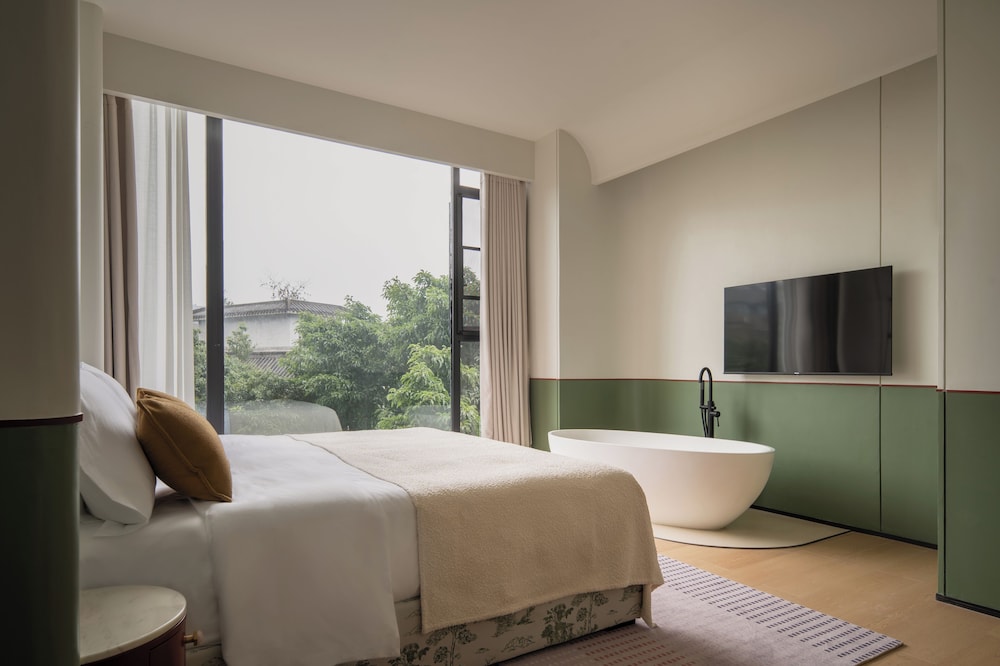 Romantic Double Room