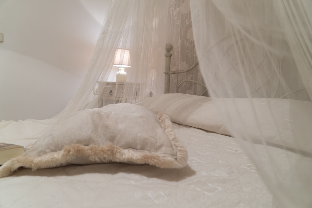 Comfort House, 2 Bedrooms, Courtyard View