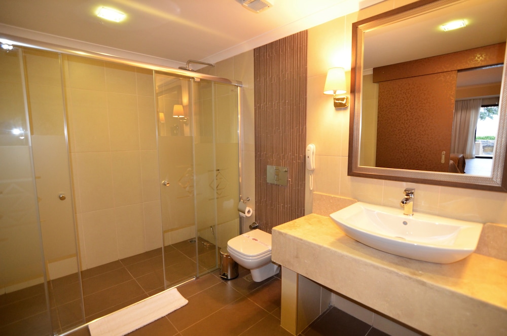 Deluxe Garden Room