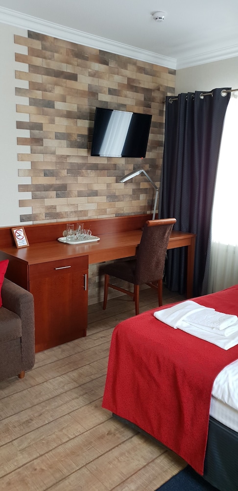 Standard Double Room, 1 King Bed photo 2