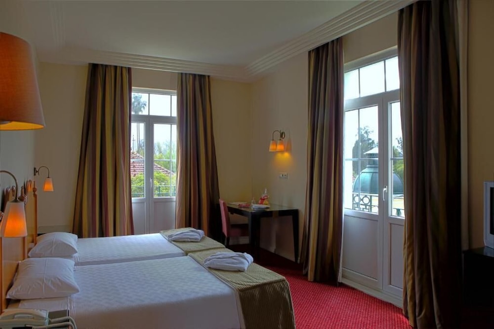 Twin Room - Photo 2